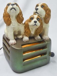 001750 A.N. Brooks Spaniels Lamp 001750 A.N. Brooks Spaniels Lamp